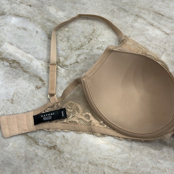 Natori | Feathers Plunge T-Shirt Bra | Cafe | 30DDD - Picture 8 of 11